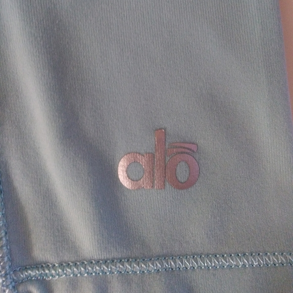 ALO Yoga CoolFit Tank Top Strappy Blue Small - Picture 9 of 10